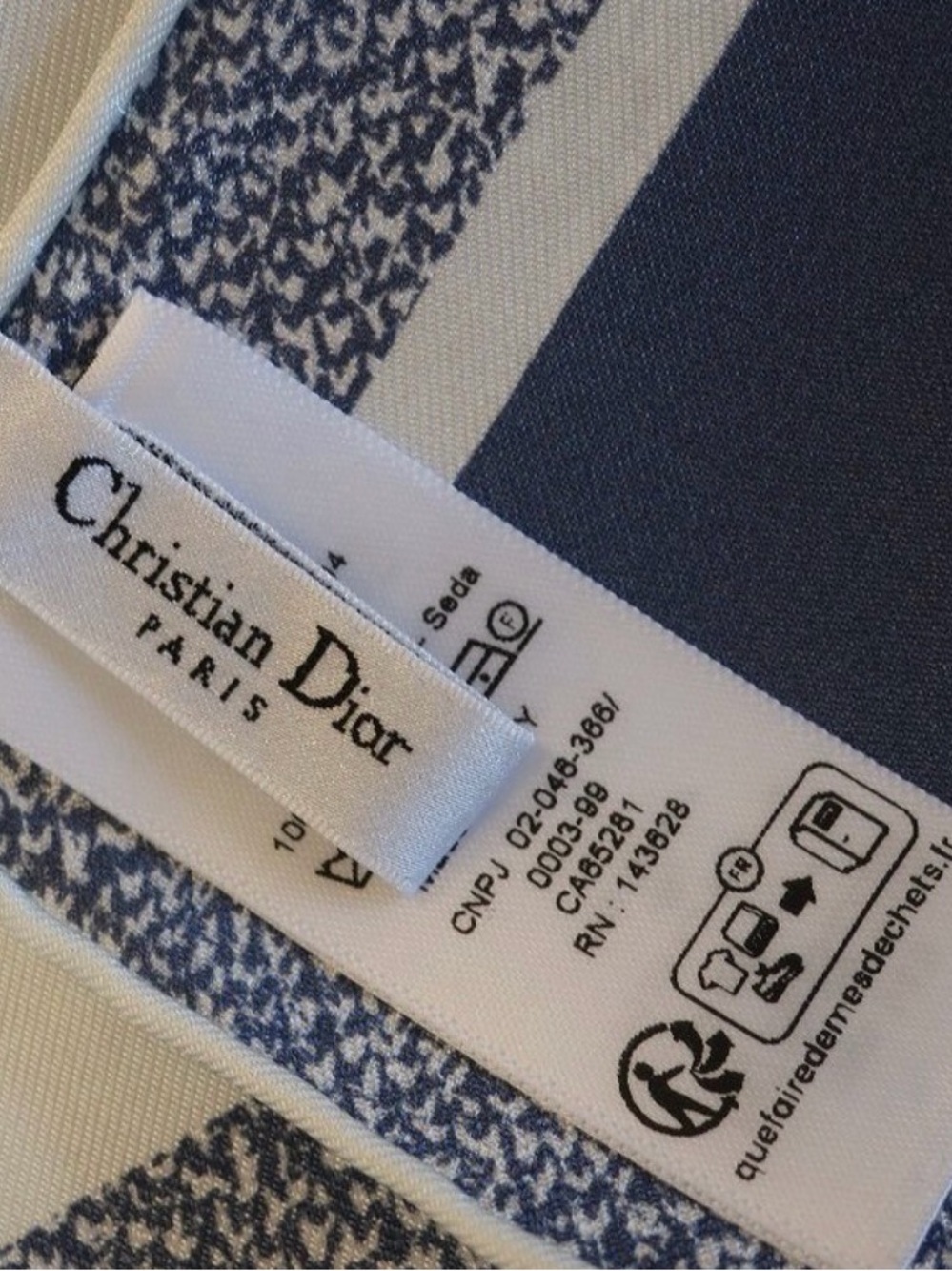 NIB Women’s Dior Chardon 90 100% Silk Pietro Ruffin Floral Square Scarf - Picture 4 of 6